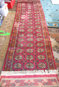 Lot 133 - Burgundy-coloured Woollen Carpet Runner, 360cm