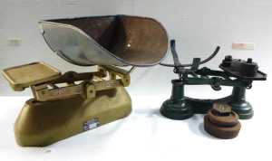 Lot 260 - 2 x Vintage Weighing Scales & assorted weights inc Australian mad