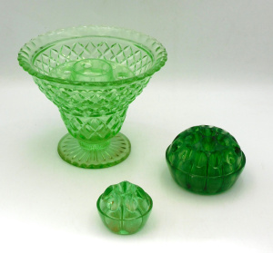 Lot 326 - 3 pces of Green Depression glass inc Flared Vase with frog insert 15cm