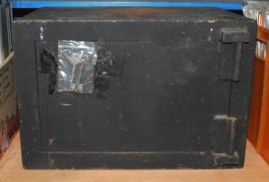 Lot 44 - Vintage heavy Metal Lockable Safe w Key, external hinges - 46cm W