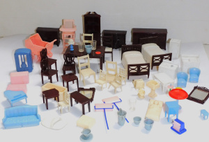 Lot 281 - Group lot of vintage English Plastic dolls house furniture inc Beds, C