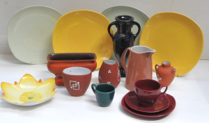 Lot 307 - Lot of retro Ceramics Braemore, Noritake Flower Plate, Johnson Soverei