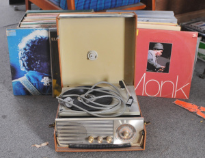 Lot 46 - Group lot - Vintage 1950s Pye Rapier model Portable Record Player &