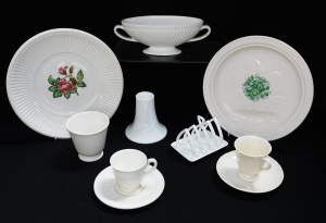 Lot 204 - Group lot vintage Wedgwood China - Cream Queensware & Country ware