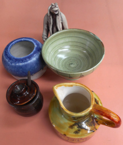 Lot 289 - Group of Australian pottery, incl Beryl Armstrong, etc