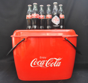 Lot 84 - Group Lot Vintage Coca Cola Items - 'Decor' Coca Cola Advertising Lidde