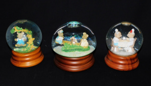 Lot 166 - 3 x Vintage Mechanical Enesco Music Snow Globes - When you wish upon a