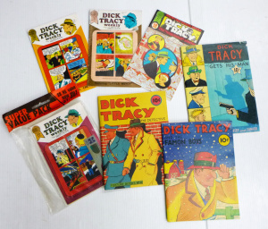 Lot 200 - Small lot of Dick Tracey Comic Books inc large format 1982 Chicago Tr