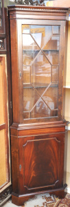 Lot 10 - Vintage Chippendale Mahogony Veneer Style Corner Cabinet w Two Shelves