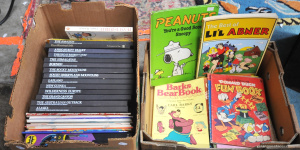 Lot 100 - 2 x Boxes of vintage Comics & Annuals incl Charlie Brown, Batman A