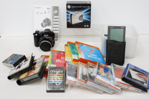 Lot 50 - Box lot inc Fuji FinePix S5200 Digital Camera, Palm Pilot Robotics, AWA