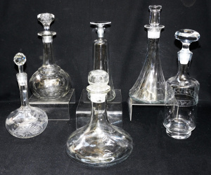 Lot 174 - Group lot Vintage glass decanters inc Victorian & Mid Century 25