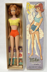 Lot 350 - Vintage 1960s boxed Midge doll -Titian, no 860, with booklet