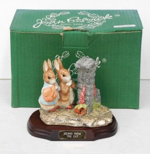 Lot 361 - Boxed Beswick Beatrix Pottery Tableau - Hiding from the Cat with woode