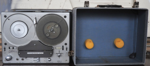 Lot 71 - Vintage portable Tanberg Reel to Reel Tape Recorder - Stereo, model num