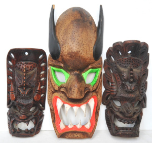 Lot 115 - 3 x Wooden Tribal Masks incl Larger One w Painted Highlights