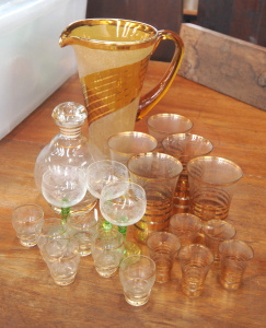 Lot 154 - Group lot - Vintage Gilded & Coloured Glass - Drink Sets, Green st