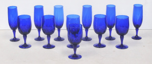 Lot 337 - 2 x Sets of Vintage 6 Cobalt Blue stemmed glasses inc Champayne &
