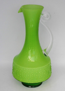Lot 358 - Mid Century Italian Empoli Lime Green Glass Jug - clear twisted curled