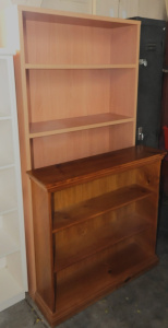 Lot 81 - 2 x Wooden Upright Book Cases incl Small Unit w Three Shelves & Lar