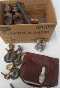 Lot 86 - Small box Blokey Items, incl Porcelain chain-pull, School bag, Castors,