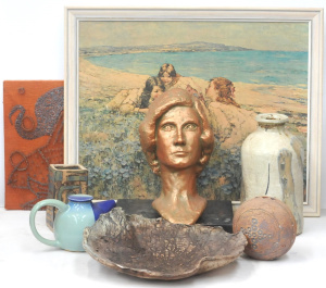 Lot 132 - Group lot - Australian Studio Pottery & Pictures - Ceramic Sculptu