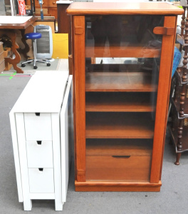 Lot 139 - 2 x Pces of Modern Furniture incl Stained Wooden Entertainment Cabinet