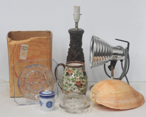 Lot 202 - Group Lot inc Blue Glass Fish Plate, Boxed Gilseal Infra-Red Heat Lam