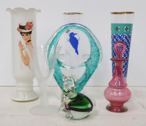Lot 227 - Group lot - Vintage & Modern Glass - Art Glass Figures, Victorian