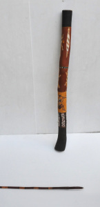 Lot 236 - 2 x Vintage Australian Aboriginal items - Didgeridoo w HPainted Decora