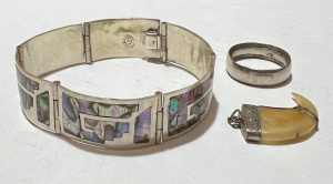 Lot 296 - 3 x Pces Jewellery - Mexican inlaid silver Bracelet, ring made from Fl