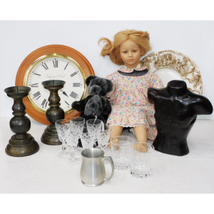 Lot 122 - Mixed Group lot in Pair Bronze Candlesticks holders 25cm, Annette Hims