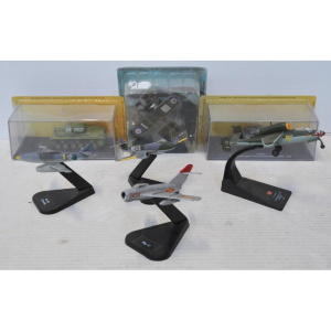 Lot 191 - Group lot - scale Model diecast Fighter Jets & Tanks - T-34 &