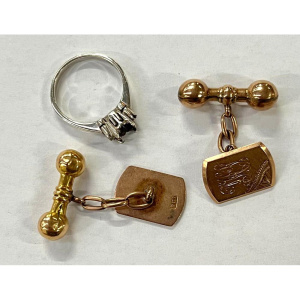 Lot 284 - Group - 9ct rose gold cufflinks & 18ct white gold ring with claw s