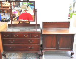 Lot 20 - 2 pces 1930s furniture - 5 Drawer Dressing table with Mirror & Smal