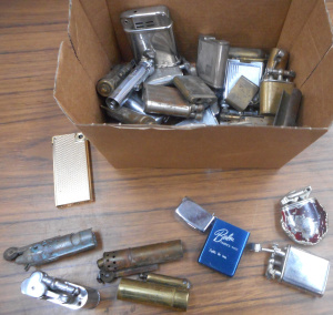 Lot 110 - Box vintage Cigarette Lighters - all af, Accessories, Parts, etc