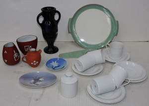 Lot 121 - Group lot of continental ceramics inc Belgium Blue pottery Blue glaze