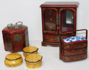 Lot 225 - Group lot of Oriental lacquer ware inc Hexagon shape hinged lidded box