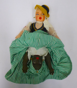 Lot 348 - Vintage Cloth Topsy Turvy Doll with hand painted features, approx 25c