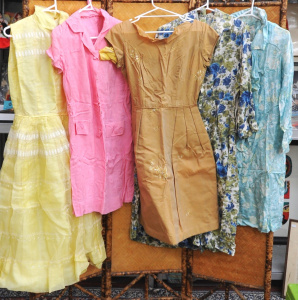 Lot 15 - Group Lot Vintage Ladies Summer Dresses - Silk Parklane, Len Vogue, Bri
