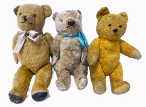Lot 151 - 3 x Vintage Well Loved Teddy Bears inc, Polish cotton, wood wool fille