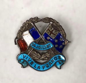Lot 259 - Vintage Sterling Silver & Enamel Viva La France Bastille Day Badge