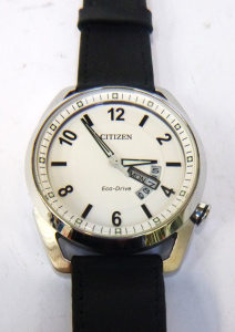 Lot 265 - Modern Mens Citizen Eco-Drive Solar Powered Watch - white face, day da
