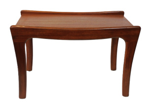 Lot 293 - Vintage c1970s John Grimes Teak Side Table - stylish period shape, ink