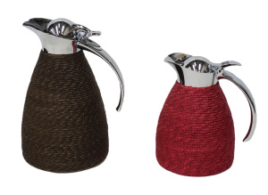Lot 336 - 2 x Italian Giobagnara Techstraw Thermal Carafes Brown & Burgundy