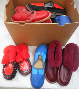 Lot 22 - Box of colourful as-new pairs of shoes - Uggs boots, slip-ons, moccasin