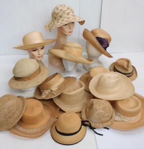 Lot 26 - Large Group Ladies Brimmed Summer Straw hats inc vintage - Moray Sydney