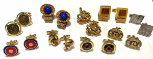 Lot 52 - 9 x prs 1980s Cufflinks, rhinestone etc
