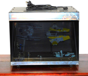 Lot 56 - 2011 Star Wars Mirror-Box Holographic Light up Shop Display (AF) 42cm D