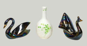Lot 269 - 3 pces ceramics inc Mikasa Lacy Fern narrow necked Vase 21cm H and 2 x